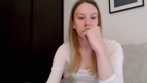 Snapshot of scarlettford chatting on 01/11/26, 04:34 Scarlett online show from 01/11/26, 04:34