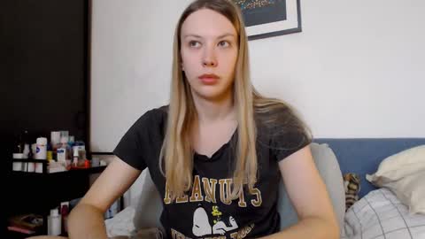 Snapshot of scarlettford chatting on 02/13/26, 11:06 Scarlett online show from 02/13/26, 11:06