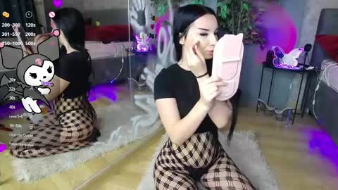 scarlettjakobs online show from 11/10/25, 07:18