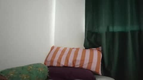 scarlettjo19 online show from 02/04/26, 07:53