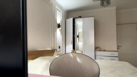 scarlettleszczynski online show from 04/04/26, 11:29