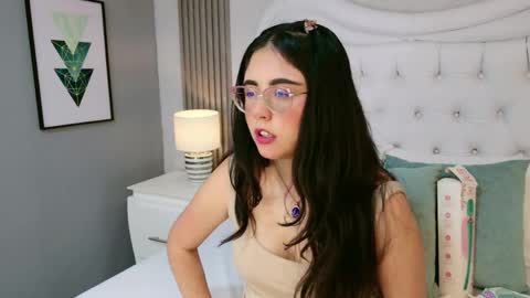 Scarlett Petrova online show from 05/09/26, 11:26