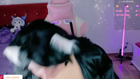 chloe online show from 10/06/25, 04:54