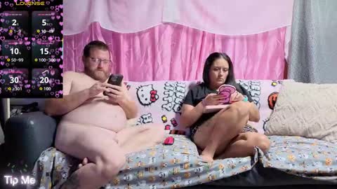 Snapshot of scarlettrose_86 chatting on 10/20/25, 02:12 scarlettrose_86 online show from 10/20/25, 02:12