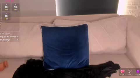Snapshot of scarlettrosex1 chatting on 06/25/26, 05:12 Scarlett Rose online show from 06/25/26, 05:12