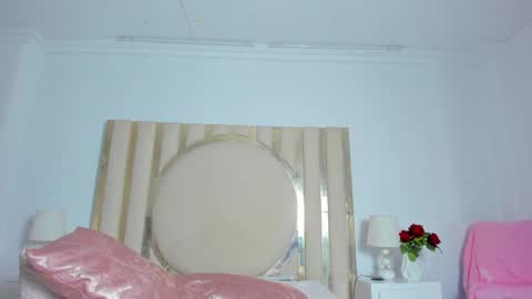 Snapshot of scarlettross_ chatting on 02/03/25, 02:55 Scarlett Ross  online show from 02/03/25, 02:55