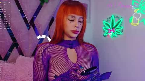 Scarlett  online show from 10/17/25, 12:19