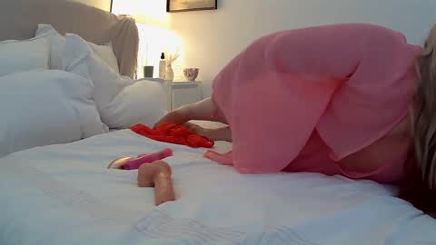 Scarlettexo online show from 01/17/25, 10:00