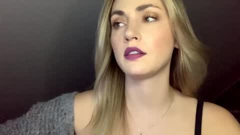 ScarlettxBlonde online show from 05/08/26, 03:28