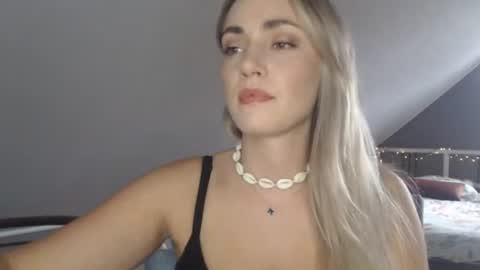 ScarlettxBlonde online show from 07/05/26, 03:19