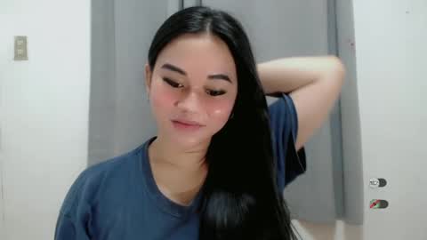 Snapshot of scarletvamp chatting on 02/03/25, 06:39 scarletvamp online show from 02/03/25, 06:39