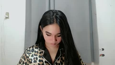 Snapshot of scarletvamp chatting on 02/04/25, 03:26 scarletvamp online show from 02/04/25, 03:26
