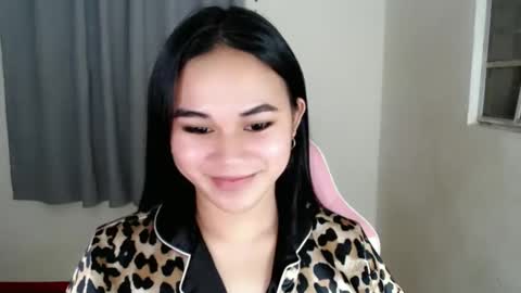 Snapshot of scarletvamp chatting on 02/12/25, 10:59 scarletvamp online show from 02/12/25, 10:59