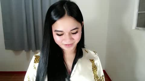 Snapshot of scarletvamp chatting on 02/25/25, 06:03 scarletvamp online show from 02/25/25, 06:03