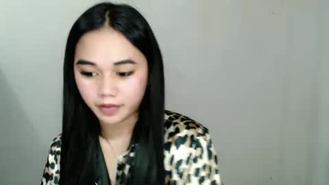 Snapshot of scarletvamp chatting on 03/02/25, 02:21 scarletvamp online show from 03/02/25, 02:21