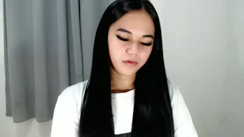 Snapshot of scarletvamp chatting on 03/12/25, 06:44 scarletvamp online show from 03/12/25, 06:44