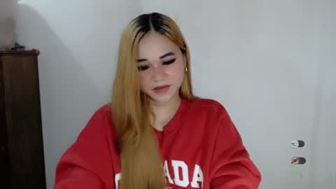 Snapshot of scarletvamp chatting on 09/24/25, 11:19 scarletvamp online show from 09/24/25, 11:19