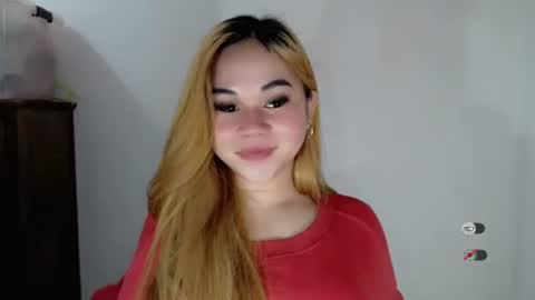 Snapshot of scarletvamp chatting on 10/04/25, 11:41 scarletvamp online show from 10/04/25, 11:41