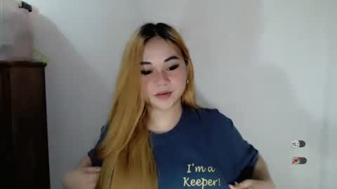 Snapshot of scarletvamp chatting on 10/04/25, 11:47 scarletvamp online show from 10/04/25, 11:47