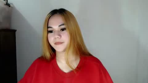 Snapshot of scarletvamp chatting on 10/11/25, 10:03 scarletvamp online show from 10/11/25, 10:03