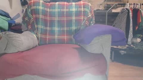 Scarlotta online show from 12/19/25, 02:29