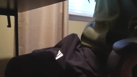 Skinny College Boy online show from 05/22/26, 10:04