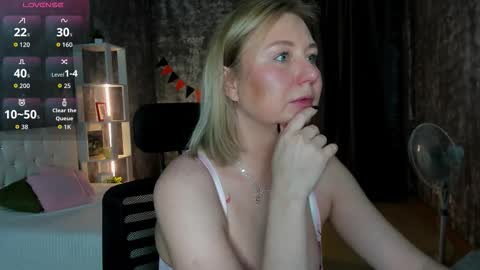 Samanta online show from 12/02/25, 01:33