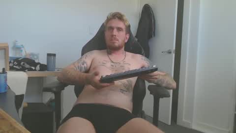 Snapshot of sceptixx chatting on 01/16/25, 06:56 sceptixx online show from 01/16/25, 06:56