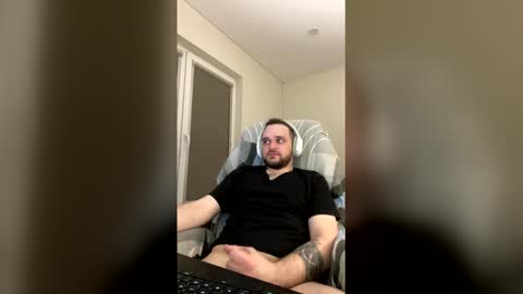 Charlie online show from 03/27/26, 09:03