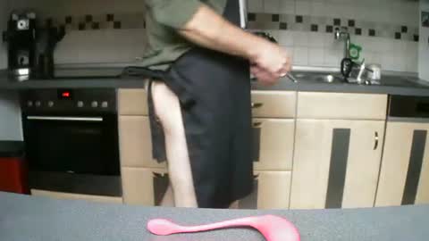 Fritz Schluepper online show from 10/22/25, 09:42