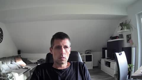 Dildomen online show from 10/31/25, 08:15