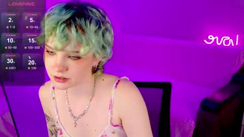 Snapshot of school_love chatting on 02/02/25, 04:11 Rina online show from 02/02/25, 04:11