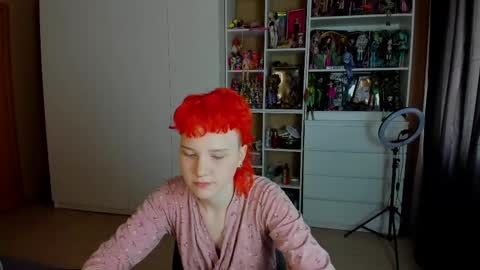 Rina online show from 05/28/26, 07:27