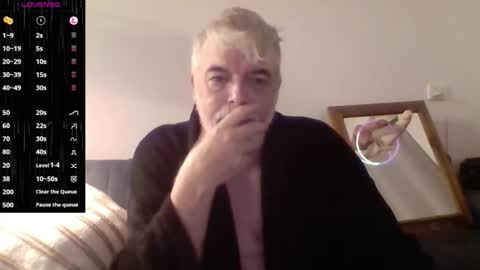 Snapshot of schooner73 chatting on 04/15/26, 12:23 Schooner73 online show from 04/15/26, 12:23
