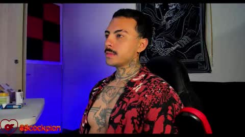 Alejandro help me to reach 200 thumps up online show from 10/28/25, 07:12