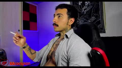 Alejandro help me to reach 200 thumps up online show from 11/23/25, 03:17