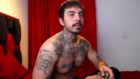Alejandro help me to reach 200 thumps up online show from 04/25/26, 07:11