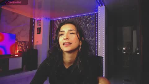 Isabel online show from 05/27/26, 09:12