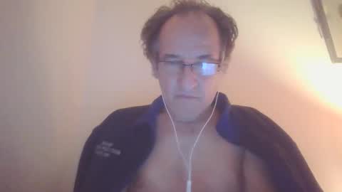 Snapshot of scotchwhieskie chatting on 12/02/24, 11:40 scotchwhieskie online show from 12/02/24, 11:40