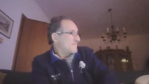 Snapshot of scotchwhieskie chatting on 12/29/24, 10:57 scotchwhieskie online show from 12/29/24, 10:57