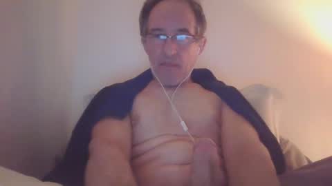 Snapshot of scotchwhieskie chatting on 02/02/25, 12:30 scotchwhieskie online show from 02/02/25, 12:30