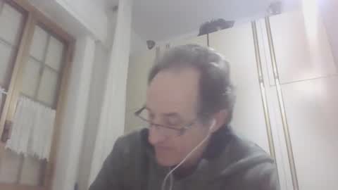 Snapshot of scotchwhieskie chatting on 02/17/25, 07:21 scotchwhieskie online show from 02/17/25, 07:21