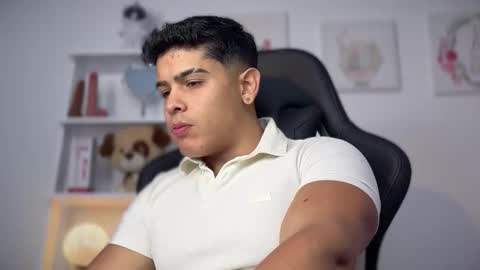 Andrew Flintt online show from 12/21/25, 12:40