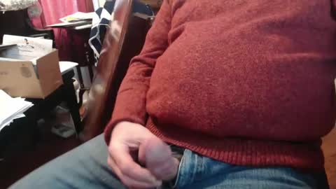 Snapshot of scottbearfun chatting on 01/17/25, 03:53 scottbearfun online show from 01/17/25, 03:53