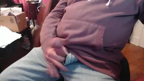 Snapshot of scottbearfun chatting on 01/28/25, 04:30 scottbearfun online show from 01/28/25, 04:30