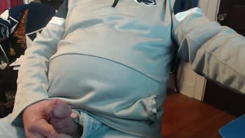 Snapshot of scottbearfun chatting on 02/06/25, 04:25 scottbearfun online show from 02/06/25, 04:25