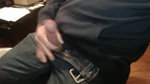 Snapshot of scottbearfun chatting on 02/14/25, 03:47 scottbearfun online show from 02/14/25, 03:47