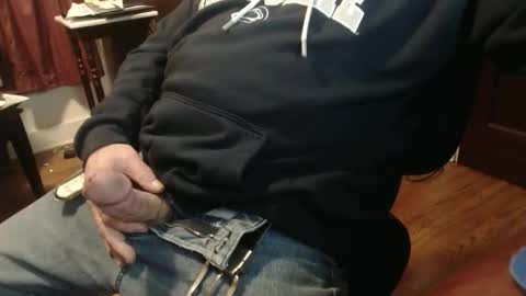 Snapshot of scottbearfun chatting on 12/03/25, 03:36 scottbearfun online show from 12/03/25, 03:36