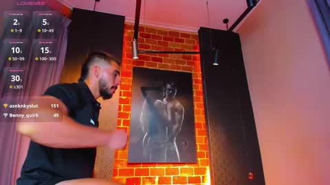 Scottfischer  online show from 12/19/25, 07:32