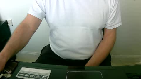 Snapshot of scotti30 chatting on 03/07/25, 02:34 Scott online show from 03/07/25, 02:34